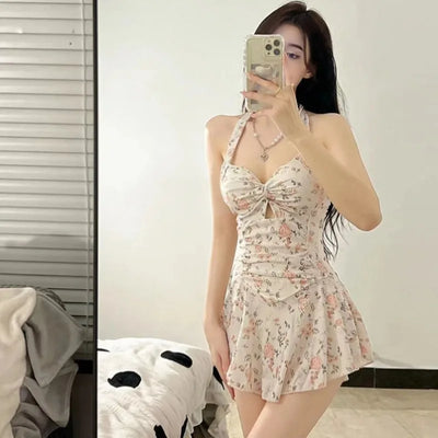 sexy Korean fashion conservative swimsuit one piece floral print