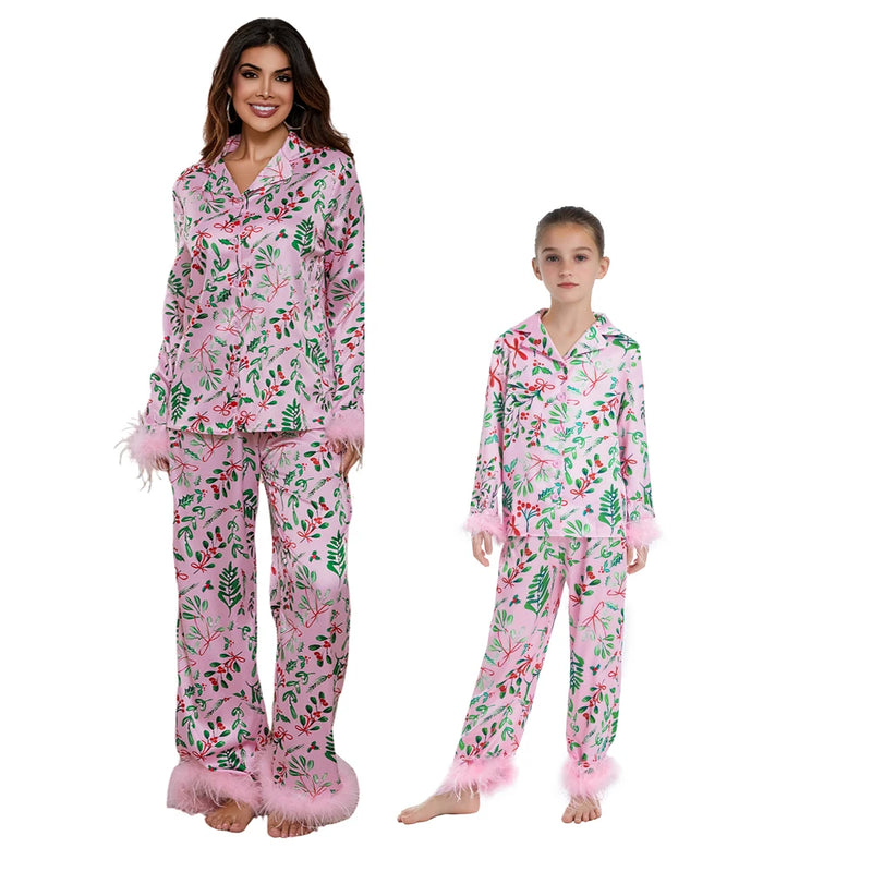 Mommy and Me Christmas Family Matching Pajamas Sets Leaves Print