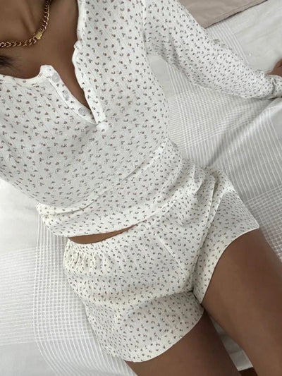 Eyelet Buttons White Long Sleeve T-shirt Shorts Set Woman Slim