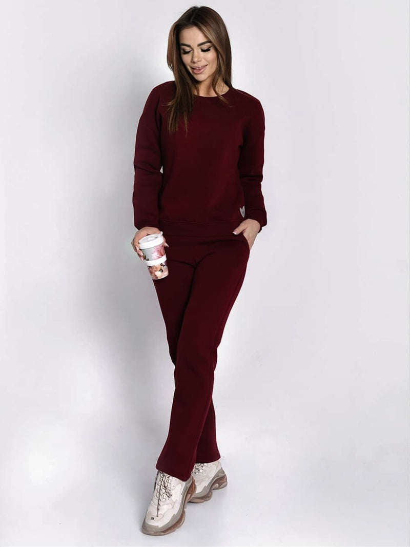 Insulated tracksuit for women sweatshirt and loose pants burgundy